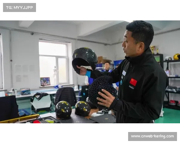 铭星冰雪为歼20战斗机、国家高铁实验室提供高端冰雪实验室装备