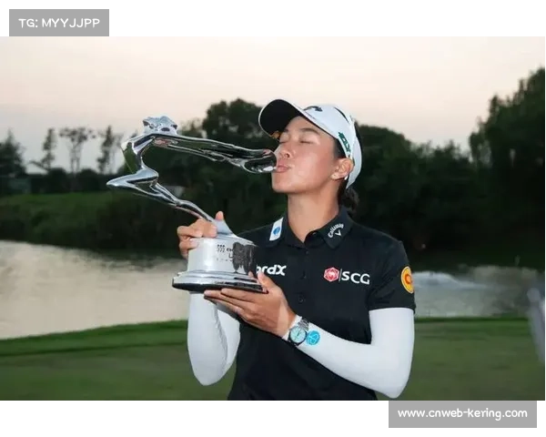 泰国选手提提库卫冕CME巡回锦标赛,破纪录斩获400万美元奖金并创LPGA最低平均杆数新纪录 泰国选手提提库卫冕CME巡回锦标赛,破纪录斩获400万美元奖金并创LPGA最低平均杆数新纪录